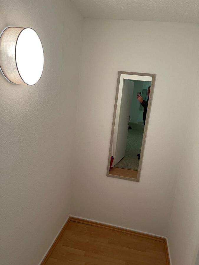 1,5 Zimmer Apartment, 38,5 qm, frisch möbliert Duisburg Exterior foto