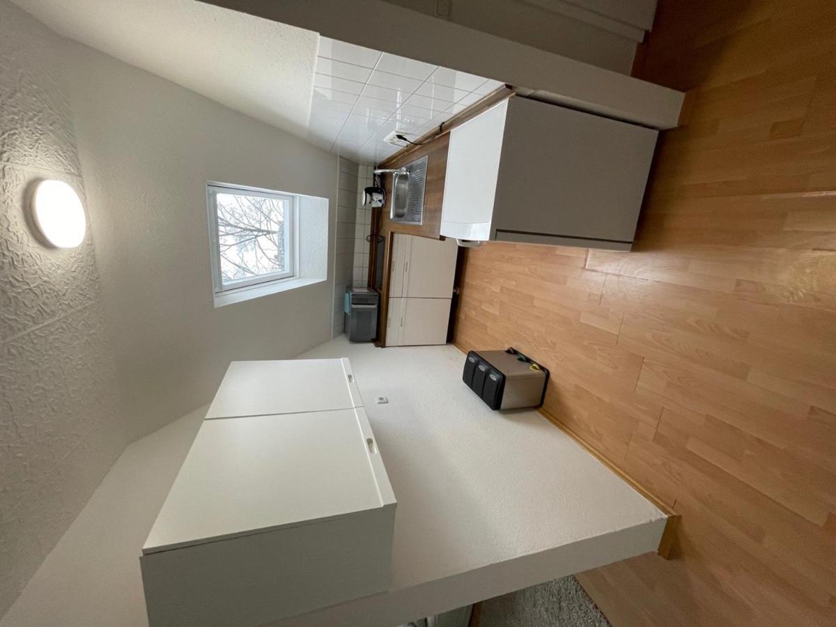 1,5 Zimmer Apartment, 38,5 qm, frisch möbliert Duisburg Exterior foto
